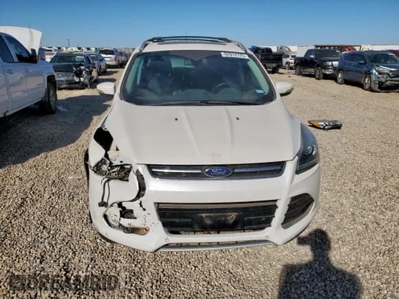 ✅ 2013 Ford Escape Titanium • VIN: 1FMCU0J99DUB46034 • Lot: 92912775. Listed on Copart with 53,592 mi. Free auction sales archive from the USA and detailed vehicle history report at DreamBid. Image 5.