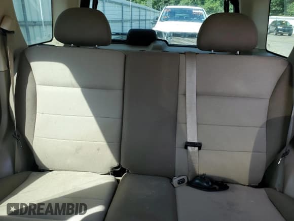 ✅ 2007 Ford Escape XLS • VIN: 1FMYU02Z47KB78247 • Lot: 59132035. Listed on Copart with 219,192 mi. Free auction sales archive from the USA and detailed vehicle history report at DreamBid. Image 10.