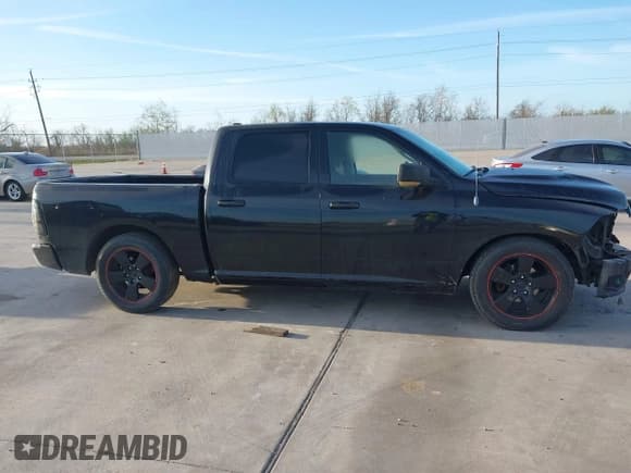 ✅ 2009 Dodge 1500 SLT • VIN: 1D3HB13T79S788728 • Lot: 41802418. Wystawiony na IAAI z przebiegiem 263 881 mil. Bezpłatny archiwum sprzedaży aukcyjnych z USA i szczegółowy raport historii pojazdu na DreamBid. Zdjęcie 13.