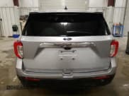 ✅ 2023 Ford Explorer • VIN: 1FMSK8BH3PGA18056 • Lot: 82398254. Wystawiony na Copart z przebiegiem 35 237 mil. Bezpłatny archiwum sprzedaży aukcyjnych z USA i szczegółowy raport historii pojazdu na DreamBid. Zdjęcie 6.