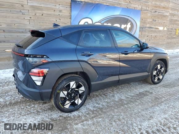 2024 Hyundai Kona SEL with VIN KM8HB3AB2RU117059, listed as a Copart auction lot 46423235 with 21,554 mi miles and Clean title. Bid and sale history available at DreamBid. Image 3.