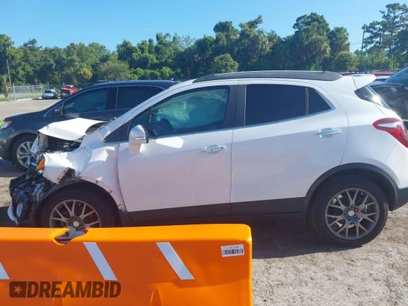 ✅ 2019 Buick Encore Sport Touring • VIN: KL4CJ1SB6KB711038 • Лот: 42568120. Опубликован ранее на IAAI с пробегом 88 230 миль. Бесплатный доступ к архиву аукционных продаж из США и подробный отчёт об истории автомобиля на DreamBid. Изображение 15.