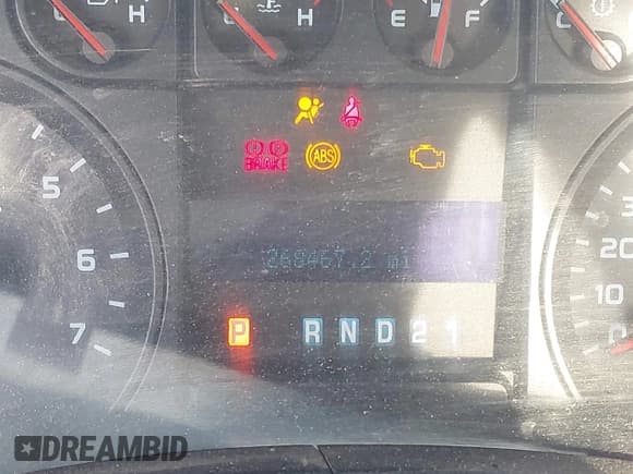 ✅ 2010 Ford F-150 XL • VIN: 1FTMF1CW5AKA16416 • Lot: 43744207. Listed on IAAI with 268,467 mi. Free auction sales archive from the USA and detailed vehicle history report at DreamBid. Image 7.