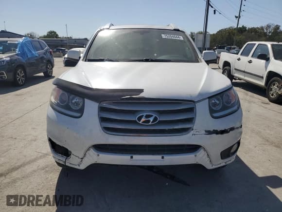 ✅ 2012 Hyundai Santa Fe Limited • VIN: 5XYZK4AG0CG144702 • Lot: 75204044. Listed on Copart with 173,296 mi. Free auction sales archive from the USA and detailed vehicle history report at DreamBid. Image 5.