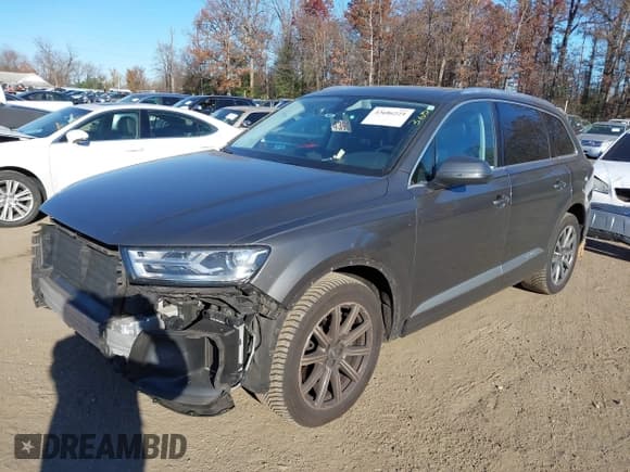 ✅ 2018 Audi Q7 Premium Plus • VIN: WA1LAAF74JD045497 • Lot: 43686225. Wystawiony na IAAI z przebiegiem 116 307 mil. Bezpłatny archiwum sprzedaży aukcyjnych z USA i szczegółowy raport historii pojazdu na DreamBid. Zdjęcie 2.