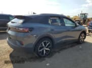 ✅ 2023 Volkswagen ID.4 Pro • VIN: 1V2VMPE85PC019443 • Lot: 85130065. Wystawiony na Copart z przebiegiem 13 982 mil. Bezpłatny archiwum sprzedaży aukcyjnych z USA i szczegółowy raport historii pojazdu na DreamBid. Zdjęcie 3.