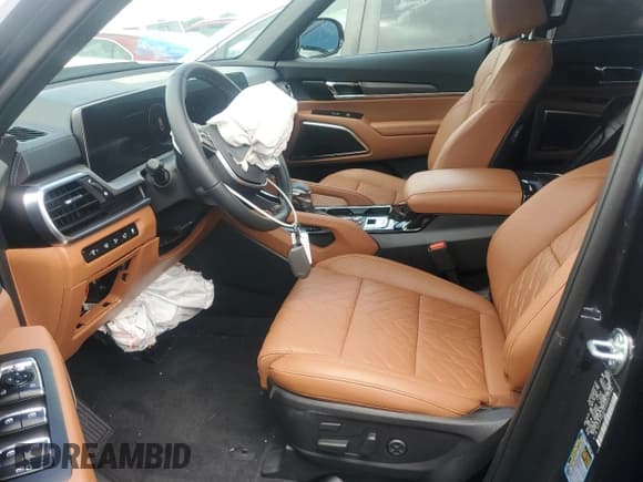 ✅ 2025 Kia Telluride SX X-Line • VIN: 5XYP5DGC6SG647796 • Lot: 63580785. Listed on Copart with 1,056 mi. Free auction sales archive from the USA and detailed vehicle history report at DreamBid. Image 7.