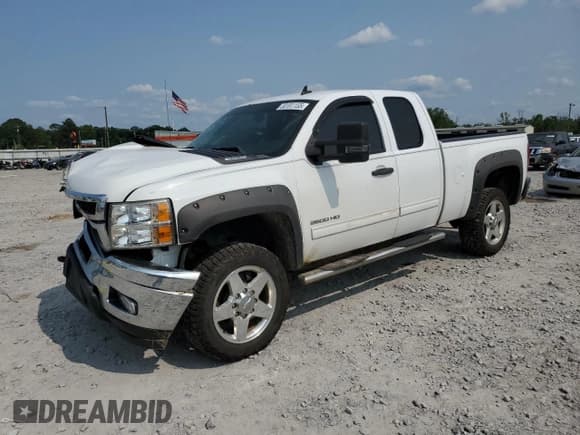 ✅ 2012 Chevrolet Silverado 2500HD LT • VIN: 1GC2KXCG5CZ226314 • Lot: 58191155. Wystawiony na Copart z przebiegiem 138 711 mil. Bezpłatny archiwum sprzedaży aukcyjnych z USA i szczegółowy raport historii pojazdu na DreamBid. Zdjęcie 1.