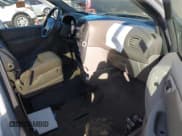 ✅ 2003 Dodge Caravan EX • VIN: 2D4GP74L83R157134 • Lot: 41698861. Listed on IAAI with 155,818 mi. Free auction sales archive from the USA and detailed vehicle history report at DreamBid. Image 5.