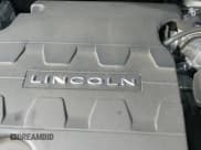 ✅ 2019 Lincoln Continental Select • VIN: 1LN6L9TK2K5606176 • Lot: 40445548. Wystawiony na IAAI z przebiegiem 32 327 mil. Bezpłatny archiwum sprzedaży aukcyjnych z USA i szczegółowy raport historii pojazdu na DreamBid. Zdjęcie 19.