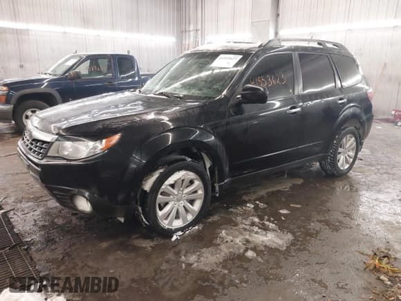 ✅ 2012 Subaru Forester X Premium • VIN: JF2SHBCC5CH434005 • Lot: 41553623. Wystawiony na IAAI z przebiegiem 182 397 mil. Bezpłatny archiwum sprzedaży aukcyjnych z USA i szczegółowy raport historii pojazdu na DreamBid. Zdjęcie 2.