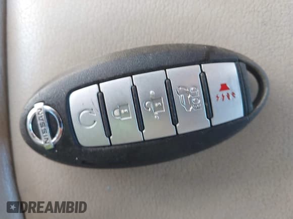 ✅ 2013 Nissan Pathfinder SV • VIN: 5N1AR2MM1DC636414 • Лот: 43444547. Опубликован ранее на IAAI с пробегом 191 580 миль. Бесплатный доступ к архиву аукционных продаж из США и подробный отчёт об истории автомобиля на DreamBid. Изображение 11.