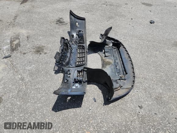 ✅ 2009 Volkswagen Jetta SE • VIN: 3VWPM71K39M264218 • Лот: 60680825. Опубликован ранее на Copart с пробегом 152 355 миль. Бесплатный доступ к архиву аукционных продаж из США и подробный отчёт об истории автомобиля на DreamBid. Изображение 12.