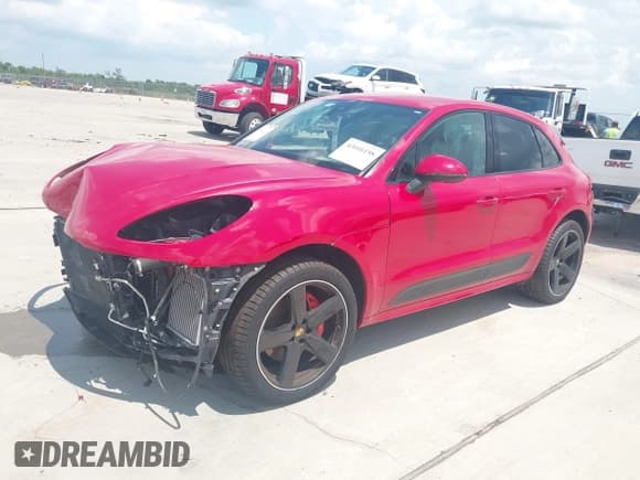 ✅ 2018 Porsche Macan GTS • VIN: WP1AG2A52JLB63348 • Лот: 43016198. Опубликован ранее на IAAI с пробегом 48 918 миль. Бесплатный доступ к архиву аукционных продаж из США и подробный отчёт об истории автомобиля на DreamBid. Изображение 2.