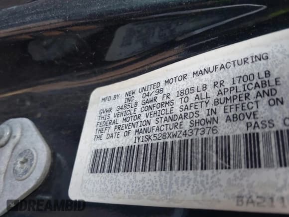 ✅ 1998 Chevrolet Prizm Lsi • VIN: 1Y1SK528XWZ437376 • Lot: 42142292. Listed on IAAI with Not provided. Free auction sales archive from the USA and detailed vehicle history report at DreamBid. Image 9.