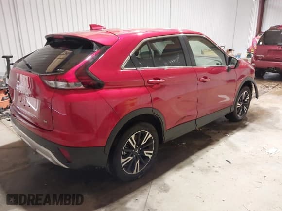 ✅ 2024 Mitsubishi Eclipse Cross SE • VIN: JA4ATWAAXRZ037663 • Lot: 41315137. Wystawiony na IAAI z przebiegiem 23 678 mil. Bezpłatny archiwum sprzedaży aukcyjnych z USA i szczegółowy raport historii pojazdu na DreamBid. Zdjęcie 4.