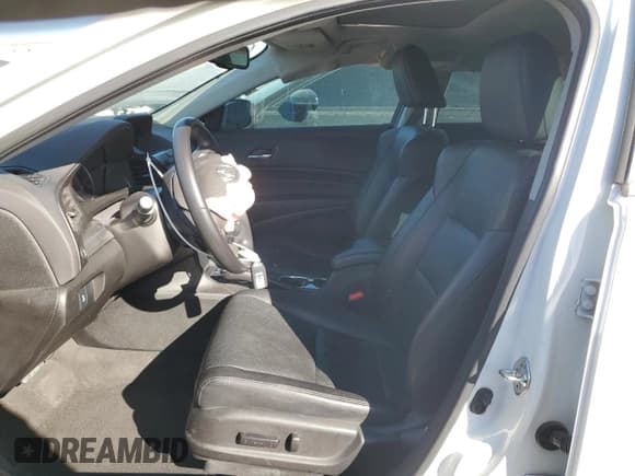 ✅ 2018 Acura ILX Premium • VIN: 19UDE2F76JA008975 • Lot: 87470065. Listed on Copart with 40,502 mi. Free auction sales archive from the USA and detailed vehicle history report at DreamBid. Image 7.