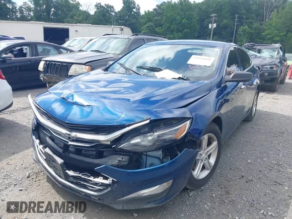 2019 Chevrolet Malibu LS with VIN 1G1ZC5ST1KF186353, listed as a IAAI auction lot 42524890 with 201,402 mi miles and . Bid and sale history available at DreamBid. Image 2.