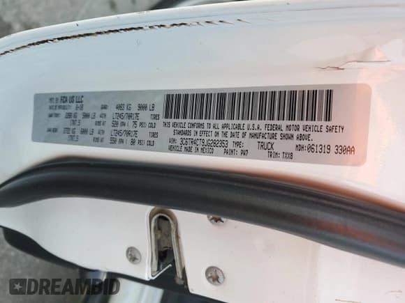 ✅ 2018 Ram 2500 Tradesman • VIN: 3C6TR4CT9JG282353 • Lot: 49629035. Listed on Copart with 160,324 mi. Free auction sales archive from the USA and detailed vehicle history report at DreamBid. Image 14.