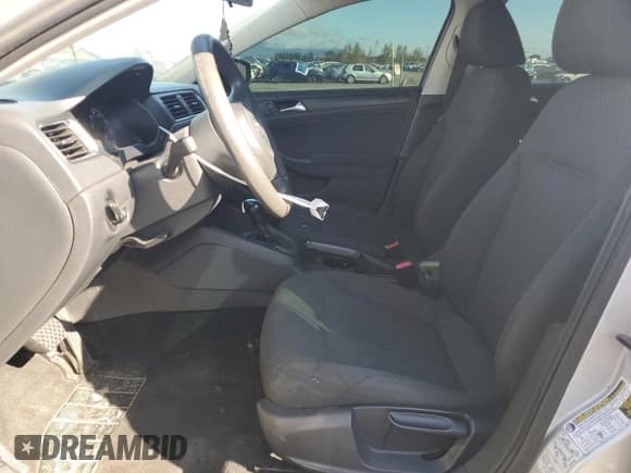 ✅ 2012 Volkswagen Jetta • VIN: 3VW2K7AJ9CM370476 • Lot: 86152305. Listed on Copart with 223,739 mi. Free auction sales archive from the USA and detailed vehicle history report at DreamBid. Image 7.