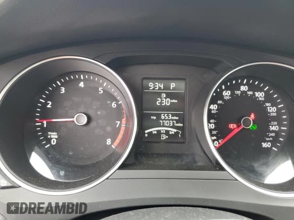 ✅ 2015 Volkswagen Jetta SE • VIN: 3VWD07AJ8FM318503 • Lot: 82072295. Listed on Copart with 77,037 mi. Free auction sales archive from the USA and detailed vehicle history report at DreamBid. Image 9.