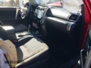 ✅ 2022 Toyota 4Runner SR5 • VIN: JTEMU5JR5N6058895 • Lot: 43400150. Wystawiony na IAAI z przebiegiem 80 250 mil. Bezpłatny archiwum sprzedaży aukcyjnych z USA i szczegółowy raport historii pojazdu na DreamBid. Zdjęcie 5.