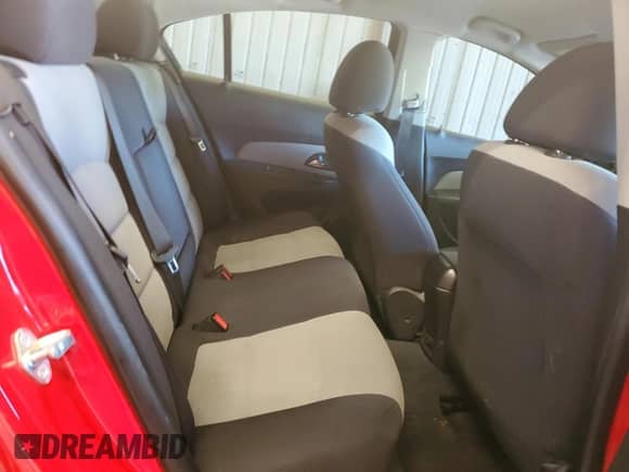 2014 Chevrolet Cruze LS с VIN 1G1PA5SG5E7117311, выставлен на аукционе Copart как лот 84766575 с пробегом 115 755 миль миль и Списание • Salvage title. История ставок и продаж доступна на DreamBid. Изображение 10.