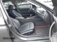 ✅ 2015 BMW 3 Series 328i xDrive • VIN: WBA3B5C54FF961067 • Lot: 42535214. Wystawiony na IAAI z przebiegiem 82 610 mil. Bezpłatny archiwum sprzedaży aukcyjnych z USA i szczegółowy raport historii pojazdu na DreamBid. Zdjęcie 5.