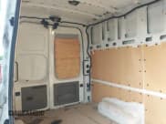 ✅ 2020 Nissan NV Cargo SV • VIN: 1N6BF0LY5LN810818 • Lot: 42051143. Wystawiony na IAAI z przebiegiem 86 560 mil. Bezpłatny archiwum sprzedaży aukcyjnych z USA i szczegółowy raport historii pojazdu na DreamBid. Zdjęcie 7.