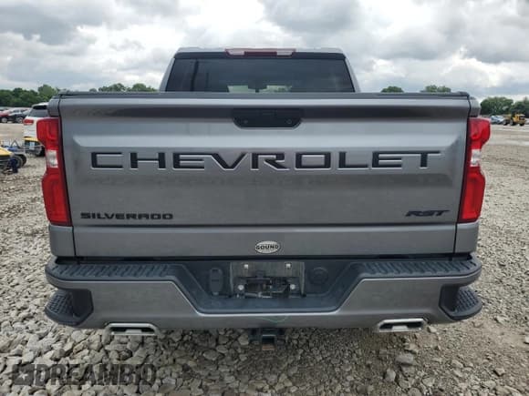 ✅ 2022 Chevrolet Silverado 1500 RST • VIN: 1GCUYEET8NZ132985 • Лот: 61767015. Опубликован ранее на Copart с пробегом 81 071 миль. Бесплатный доступ к архиву аукционных продаж из США и подробный отчёт об истории автомобиля на DreamBid. Изображение 6.