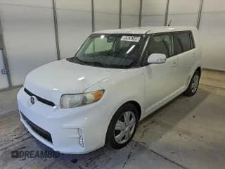 ✅ 2014 Scion xB • VIN: JTLZE4FE1EJ050222 • Лот: 93636345. Опубликован ранее на Copart с пробегом 306 351 миль. Бесплатный доступ к архиву аукционных продаж из США и подробный отчёт об истории автомобиля на DreamBid. Изображение 1.