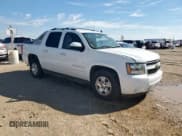 ✅ 2007 Chevrolet Avalanche LS • VIN: 3GNEC12J07G264745 • Lot: 80141095. Listed on Copart with 173,951 mi. Free auction sales archive from the USA and detailed vehicle history report at DreamBid. Image 4.