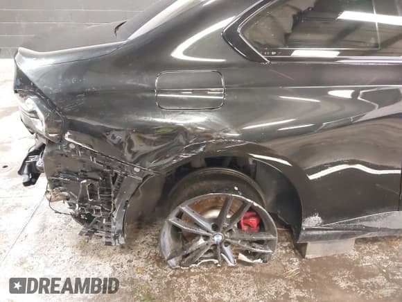 ✅ 2024 BMW 2 Series M240i xDrive • VIN: 3MW53CM0XR8E59111 • Lot: 43355607. Listed on IAAI with 23,195 mi. Free auction sales archive from the USA and detailed vehicle history report at DreamBid. Image 20.