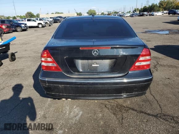 ✅ 2006 Mercedes-Benz C 280 Luxury • VIN: WDBRF92J56F821924 • Lot: 82152905. Wystawiony na Copart z przebiegiem 111 708 mil. Bezpłatny archiwum sprzedaży aukcyjnych z USA i szczegółowy raport historii pojazdu na DreamBid. Zdjęcie 6.