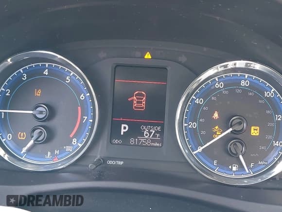 ✅ 2017 Toyota Corolla LE Eco • VIN: 5YFBPRHE5HP698745 • Lot: 43639588. Wystawiony na IAAI z przebiegiem 81 758 mil. Bezpłatny archiwum sprzedaży aukcyjnych z USA i szczegółowy raport historii pojazdu na DreamBid. Zdjęcie 7.