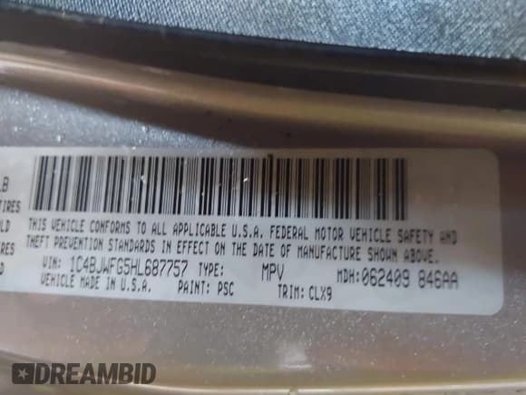 ✅ 2017 Jeep Wrangler Unlimited Rubicon Recon • VIN: 1C4BJWFG5HL687757 • Lot: 42367095. Listed on IAAI with 48,441 mi. Free auction sales archive from the USA and detailed vehicle history report at DreamBid. Image 9.