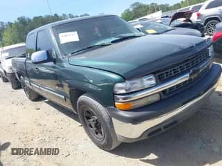 ✅ 2001 Chevrolet Silverado 1500 LS • VIN: 2GCEC19T311143952 • Lot: 42053727. Listed on IAAI with 299,273 mi. Free auction sales archive from the USA and detailed vehicle history report at DreamBid. Image 1.