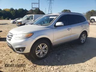 ✅ 2012 Hyundai Santa Fe Limited • VIN: 5XYZK3AB3CG136818 • Lot: 77181214. Listed on Copart with 283,940 mi. Free auction sales archive from the USA and detailed vehicle history report at DreamBid. Image 1.