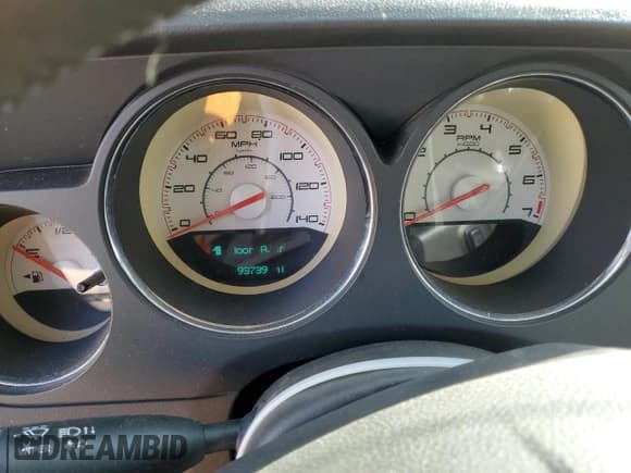 ✅ 2012 Dodge Challenger SXT • VIN: 2C3CDYAG5CH292244 • Lot: 75683464. Wystawiony na Copart z przebiegiem 93 739 mil. Bezpłatny archiwum sprzedaży aukcyjnych z USA i szczegółowy raport historii pojazdu na DreamBid. Zdjęcie 9.