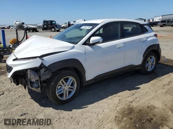 2023 Hyundai Kona SE with VIN KM8K22AB3PU057015, listed as a Copart auction lot 81953795 with 6,186 mi miles and Salvage title. Bid and sale history available at DreamBid. Image 1.