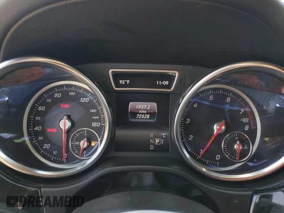 ✅ 2018 Mercedes-Benz GLS 450 • VIN: 4JGDF6EE4JB124510 • Lot: 71643965. Listed on Copart with 72,528 mi. Free auction sales archive from the USA and detailed vehicle history report at DreamBid. Image 9.