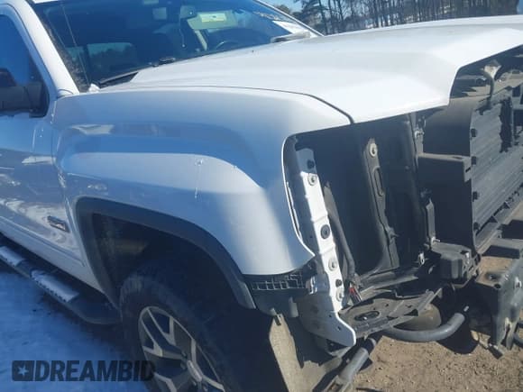 ✅ 2018 GMC Sierra 1500 SLT • VIN: 1GTV2NEC5JZ108868 • Lot: 41282062. Wystawiony na IAAI z przebiegiem 165 793 mil. Bezpłatny archiwum sprzedaży aukcyjnych z USA i szczegółowy raport historii pojazdu na DreamBid. Zdjęcie 19.