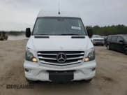 ✅ 2015 Mercedes-Benz Sprinter Passenger • VIN: WDZPE7DC2F5998483 • Лот: 76276203. Опубликован ранее на Copart с пробегом 206 959 миль. Бесплатный доступ к архиву аукционных продаж из США и подробный отчёт об истории автомобиля на DreamBid. Изображение 5.