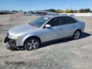 ✅ 2002 Audi A4 1.8T • VIN: WAULC68E02A152930 • Лот: 86849665. Опубликован ранее на Copart с пробегом Не указан. Бесплатный доступ к архиву аукционных продаж из США и подробный отчёт об истории автомобиля на DreamBid. Изображение 1.