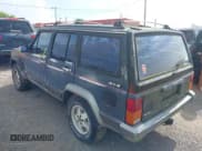 ✅ 1991 Jeep Cherokee • VIN: 1J4FJ58S6ML572036 • Lot: 42659999. Listed on IAAI with 200,845 mi. Free auction sales archive from the USA and detailed vehicle history report at DreamBid. Image 3.
