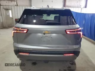 ✅ 2025 Chevrolet Equinox AWD LT • VIN: 3GNAXPEG1SL217794 • Lot: 86885525. Wystawiony na Copart z przebiegiem 19 144 mil. Bezpłatny archiwum sprzedaży aukcyjnych z USA i szczegółowy raport historii pojazdu na DreamBid. Zdjęcie 6.