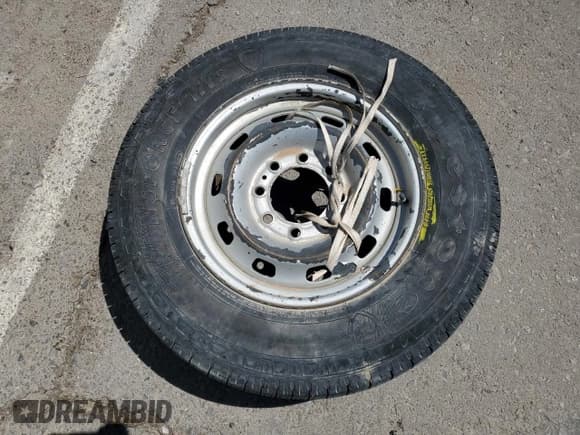 ✅ 2005 Dodge 2500 ST • VIN: 3D6WR26D75G831790 • Лот: 52151405. Опубликован ранее на Copart с пробегом 120 785 миль. Бесплатный доступ к архиву аукционных продаж из США и подробный отчёт об истории автомобиля на DreamBid. Изображение 14.