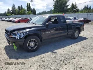 ✅ 2001 Dodge Dakota • VIN: 1B7GL22X81S338912 • Lot: 60494935. Wystawiony na Copart z przebiegiem 194 401 mil. Bezpłatny archiwum sprzedaży aukcyjnych z USA i szczegółowy raport historii pojazdu na DreamBid. Zdjęcie 1.