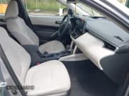 ✅ 2022 Toyota Corolla Cross L • VIN: 7MUAAAAG5NV035324 • Lot: 42942325. Listed on IAAI with 36,269 mi. Free auction sales archive from the USA and detailed vehicle history report at DreamBid. Image 5.