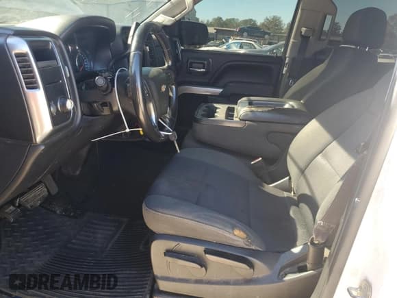 ✅ 2015 Chevrolet Silverado 1500 LT • VIN: 3GCPCREHXFG108798 • Лот: 91255275. Опубликован ранее на Copart с пробегом 250 420 миль. Бесплатный доступ к архиву аукционных продаж из США и подробный отчёт об истории автомобиля на DreamBid. Изображение 7.